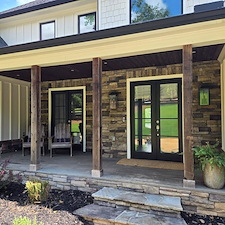 OUR-SOFT-WASHING-SERVICE-REVITALIZED-THIS-HOUSE-IN-GAINESVILLE-GA 5